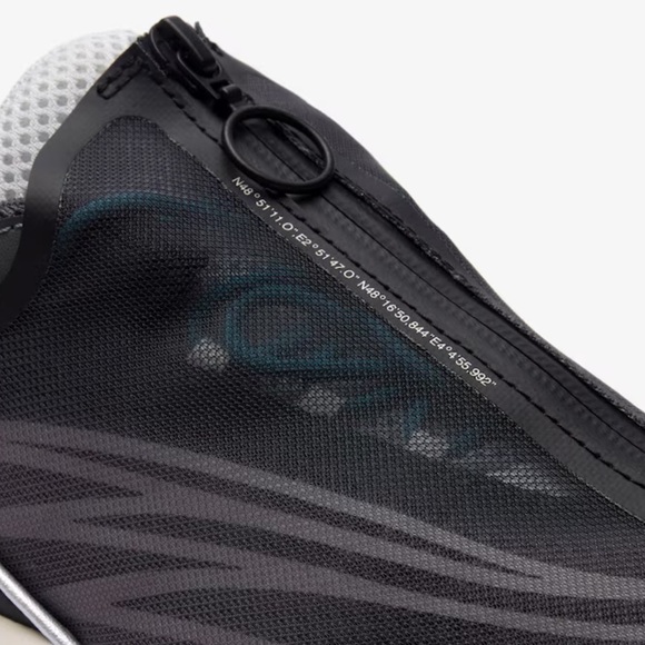 Lacoste Women's Outdoor Audyssor Trail Textile Sneakers Sz 7 - Picture 6 of 14